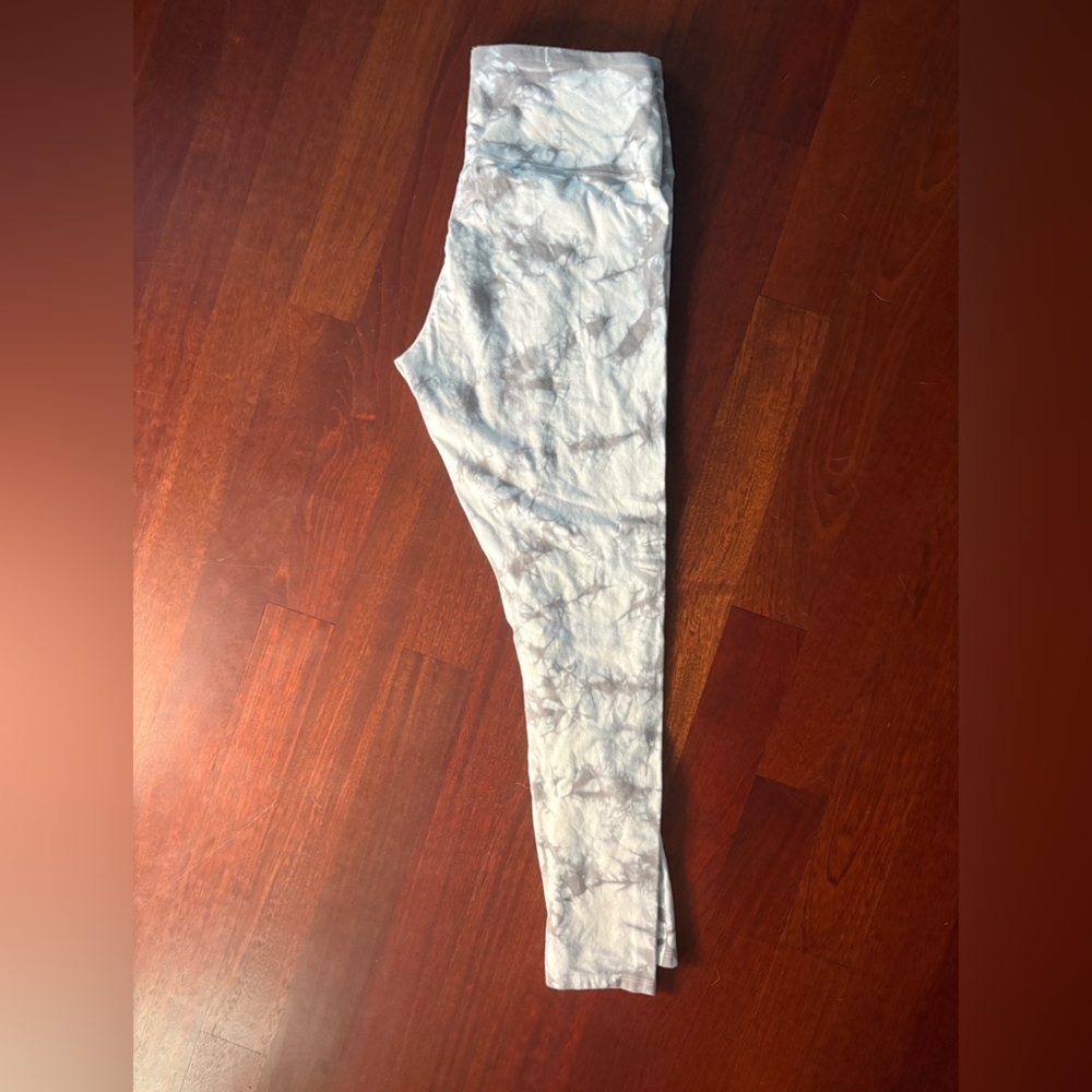 Colsie Tie-Dye Leggings - Gray